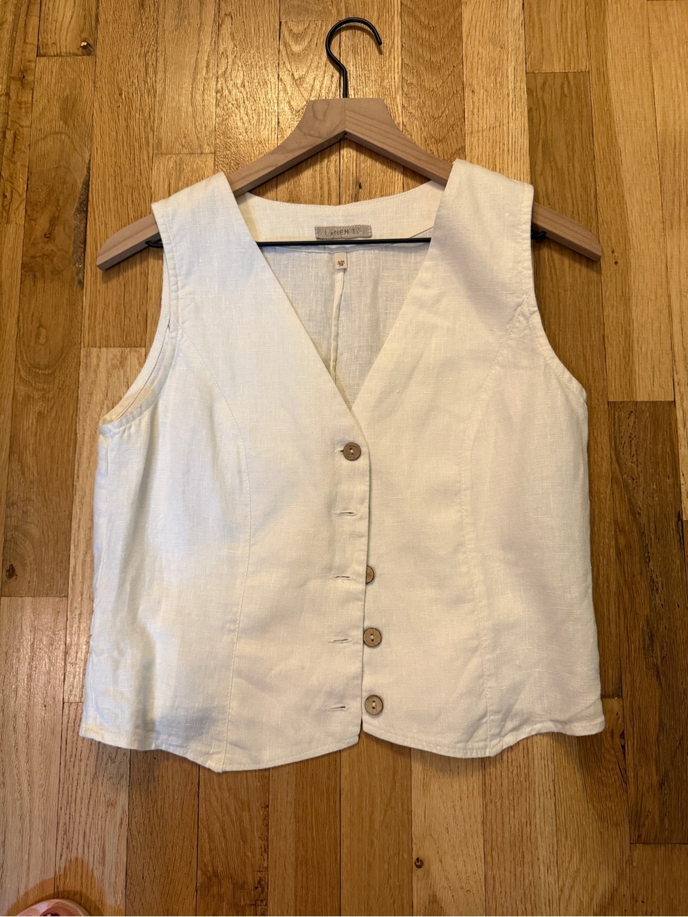 Linen-Blend Cream Button-Front Sleeveless Vest by Unknown Brand